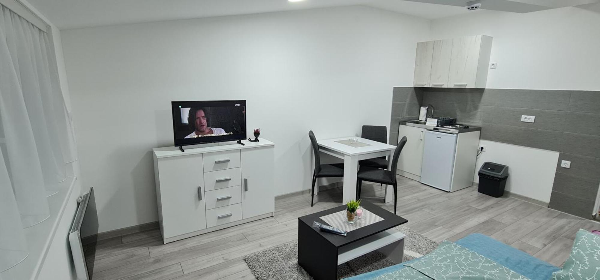 Studio Apartmani Banja Koviljaca Banja Koviljača Exterior foto